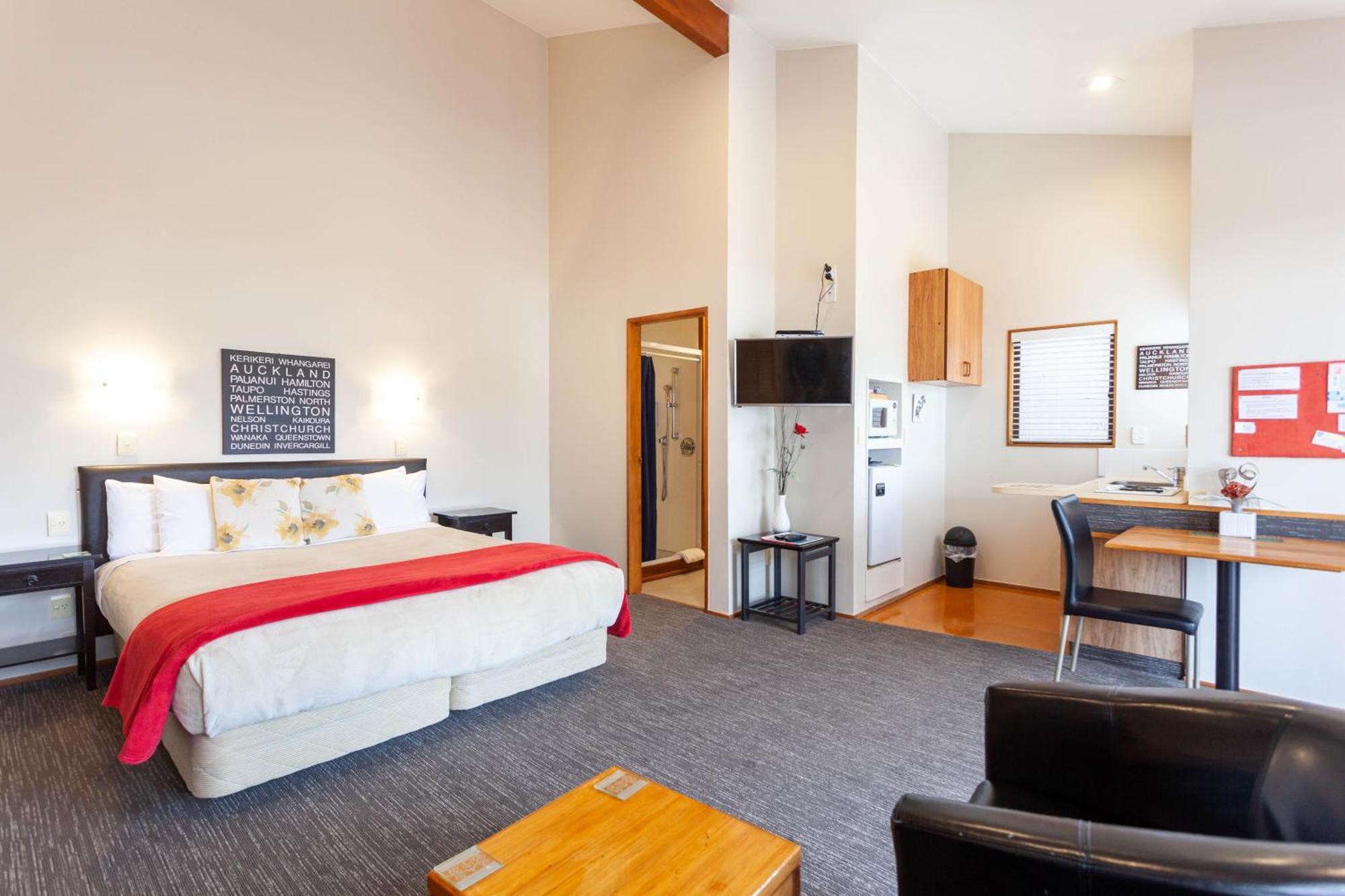 瀑布湖畔汽车旅馆 陶波 客房 照片 A studio apartment in New Zealand